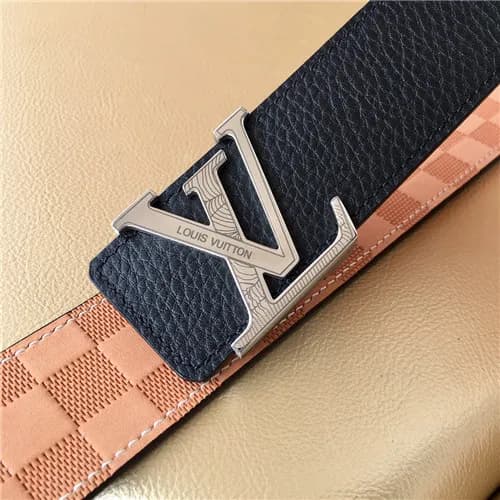 Louis Vuitton 2021 Men's Leather Belt,4.0cm,LO… - 1