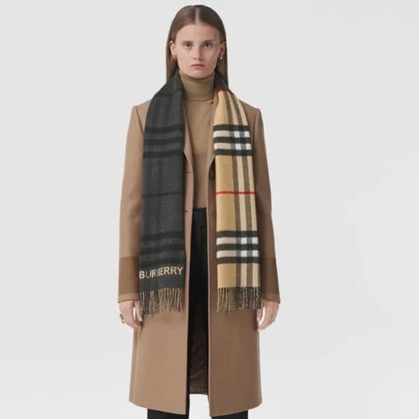 버버리 여성 그레이 머플러 - Burberry Womens Gray Muffler - bu… - 1