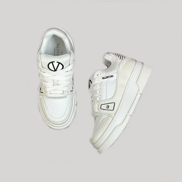 발렌티노 남/녀 화이트 스니커즈 - Valentino Unisex White Sneaker… - 1