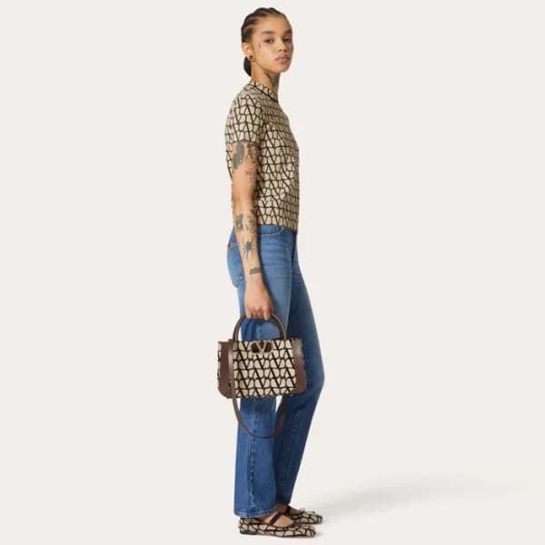 발렌티노 여성 가라바니 시그니처 토트백 - Valentino Womens Garawani … - 1