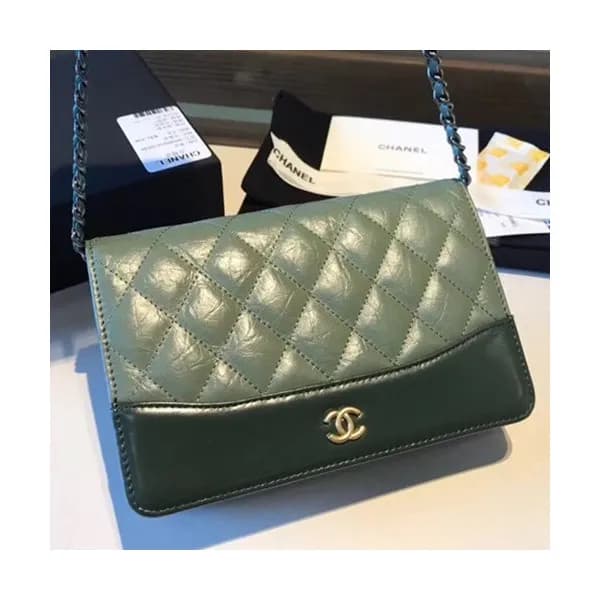 Chanel WOC Chain Cross Bag ,19CM - 샤넬 WOC 체인 크로스백,… - 1
