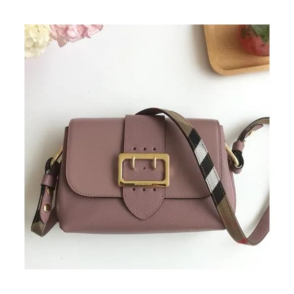 Burberry 2019 Buckle Shoulder Bag, 23cm - 버버리 2019… - 1