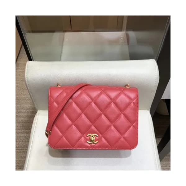 Chanel 2019 Leather Women Chain Shoulder Cross Bag… - 1