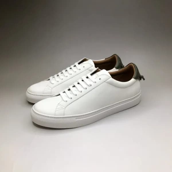 지방시 남/녀 클래식 화이트 스니커즈 - Givenchy Unisex White Sneak… - 1