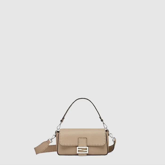 펜디 여성 바게트 체인 미디 - Fendi Womens Baguette Chain Midi… - 1