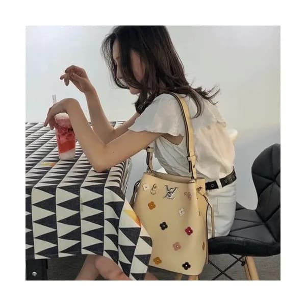 Louis Vuitton Flower Lock me Bucket Shoulder Bag,… - 1