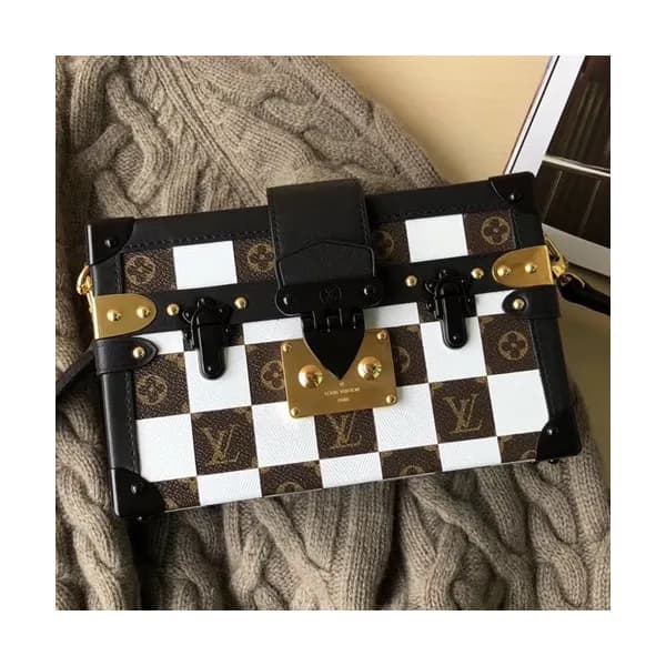 Louis Vuitton Petite Malle Shoulder Bag,19cm - 루이비… - 1