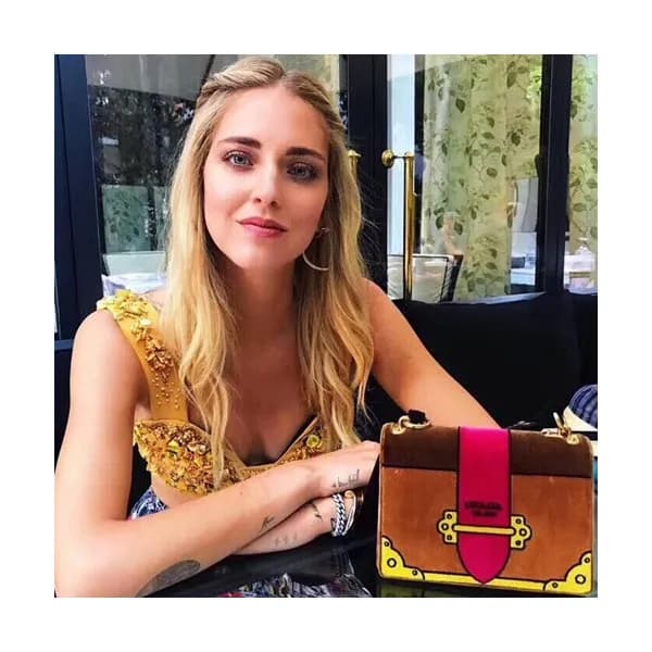 Prada Velvet Leather Shoulder Bag,20cm - 프라다 벨벳 레더… - 1