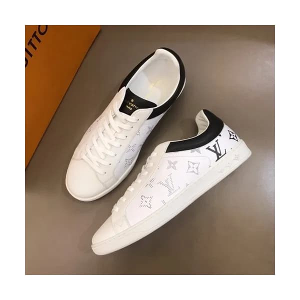 Louis vuitton 2019 Mens Leather Sneakers - 루이비통 2… - 1