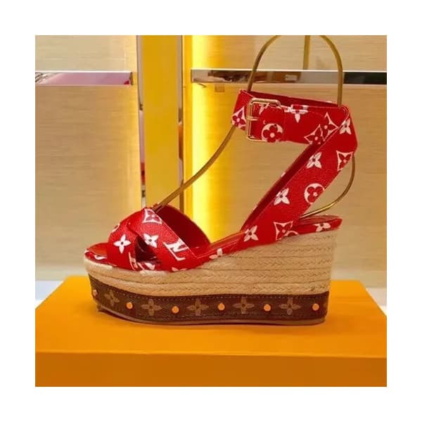 Louis Vuitton 2019 Ladies Leather Wedge Sandal - 루… - 1