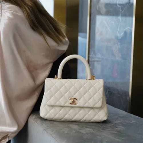 Chanel 2020 Women's Leather Coco Handle Tote C… - 1