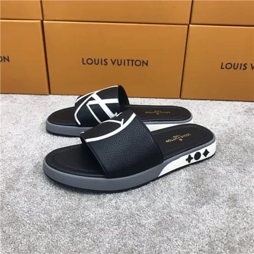 Louis Vuitton 2021 Men's Leather Slipper,LOUS2… - 1