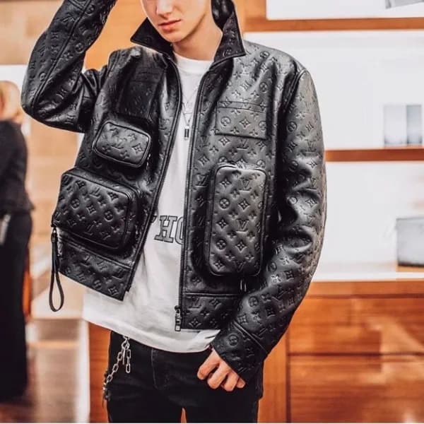 루이비통 남성 블랙 가죽 자켓 - Louis vuitton Mens Black Jacket… - 1