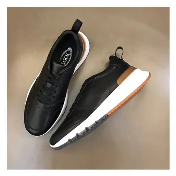 토즈 남성 베이직 블랙 스니커즈 - Tods Mens Black Sneakers - tod… - 1