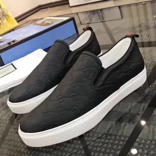 Gucci 2018 Signature Slip-on Black - 구찌 시그니쳐 슬립온 블… - 1
