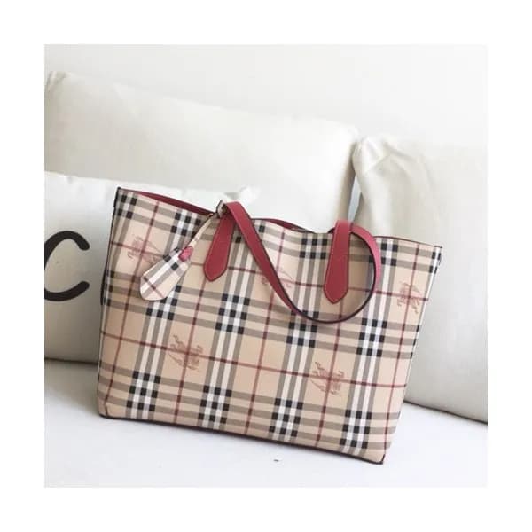 Burberry 2019 Reversible Tote Shoulder Shopper Bag… - 1