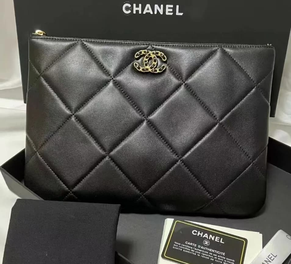 Chanel 2023 Leather Clutch Bag,28,35cm - 샤넬 2023 레… - 1
