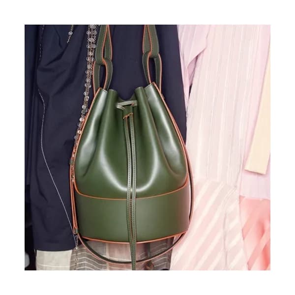 Loewe 2020 Balloon Large Bucket Shoulder Bag,31cm … - 1