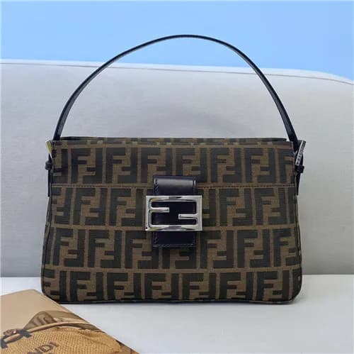 [펜디]Fendi 2021 Women's Fabric Hobo Bag,29cm - … - 1