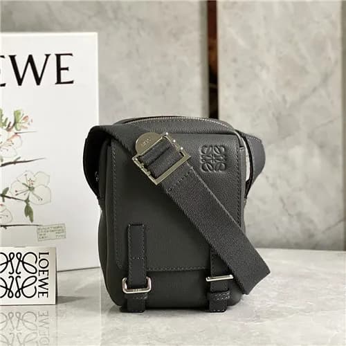 [로에베]Loewe 2021 Men's Leather Shoulder Bag,22c… - 1