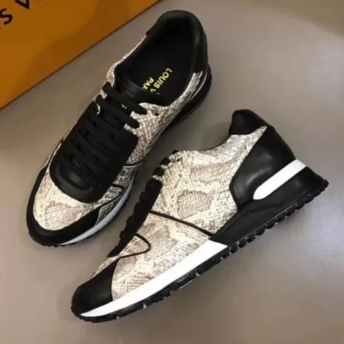 런웨이 블랙 골드 스니커즈 남성용 신발 lv0036x - Louis Vuitton Runw… - 1