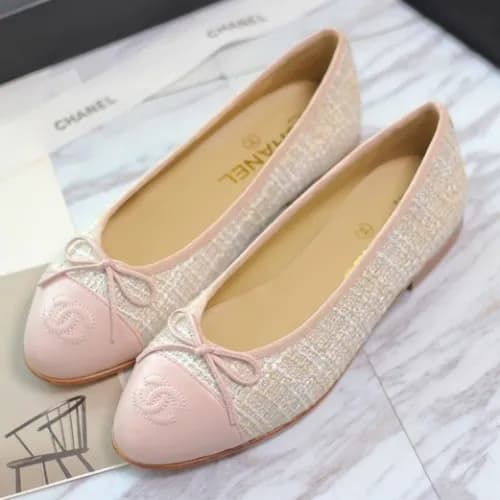 Chanel 2018 Ladies Classic CC Logo Ribbon Tweed Ba… - 1