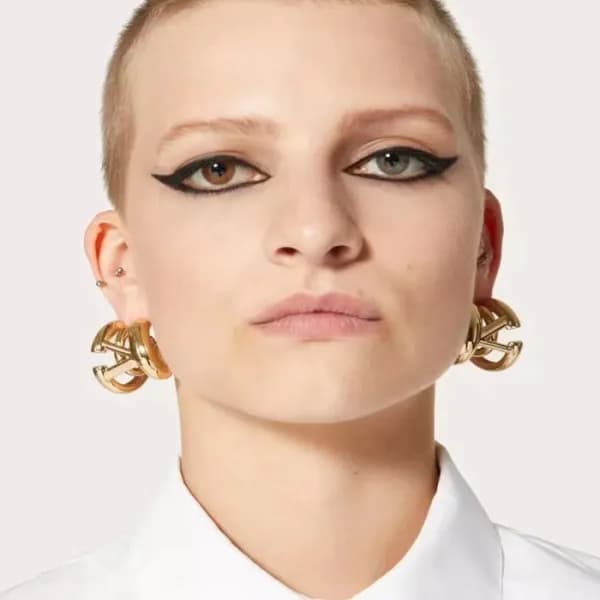 발렌티노 여성 골드 이어링 - Valentino Womens Gold Earring - a… - 1