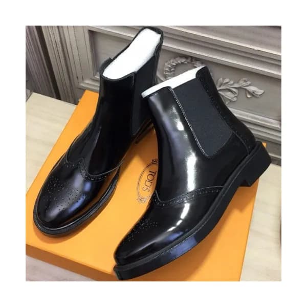 TOD'S 2018 LADIES LEATHER ANKLE BOOTS - 토즈 여…
