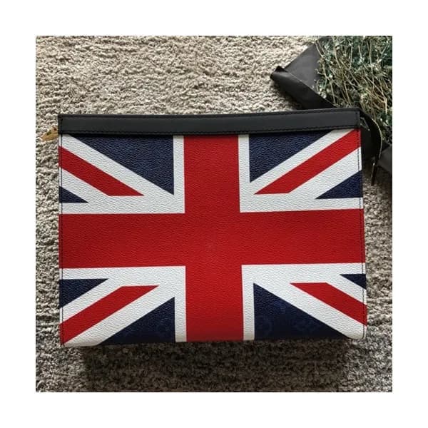 Louis Vuitton Pochette Voyage Clutch Bag,27cm - 루이… - 1