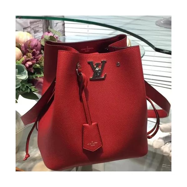 Louis Viutton Lock Me Bucket Shouder Bag ,27cm - 루… - 1