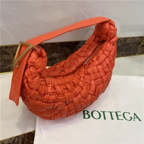 [보테가 베네타] Bottega Veneta 2020 Women's Leather … - 1