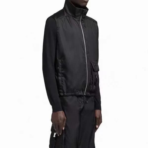 프라다 남/녀 블랙 다운 베스트 - Prada Unisex Black Down Vest -…