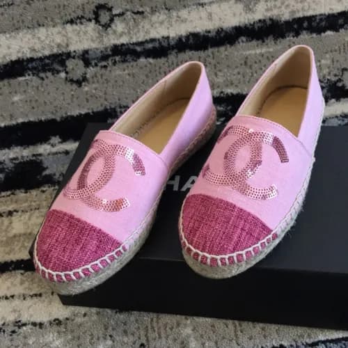 Chanel 2018 Ladies Classic CC Logo Plat Shoes - 샤넬… - 1