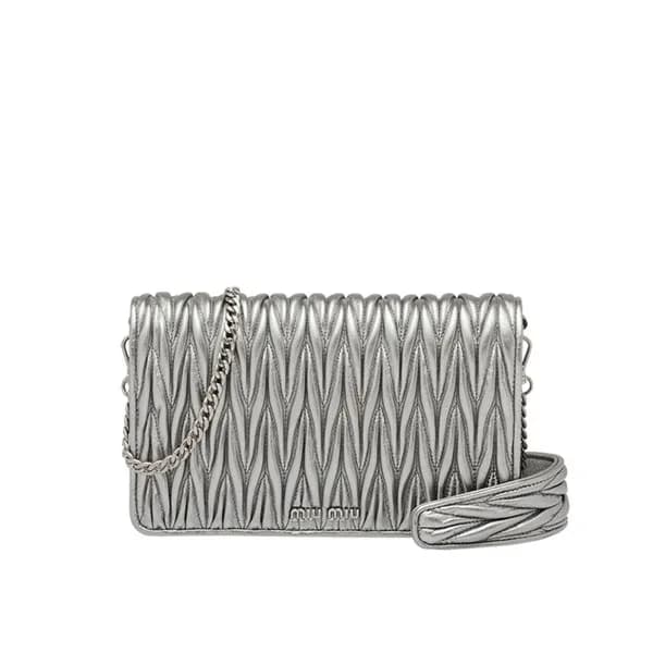 MiuMiu 2019 Matelasse Chain Shoulder Cross Bag,1… - 1