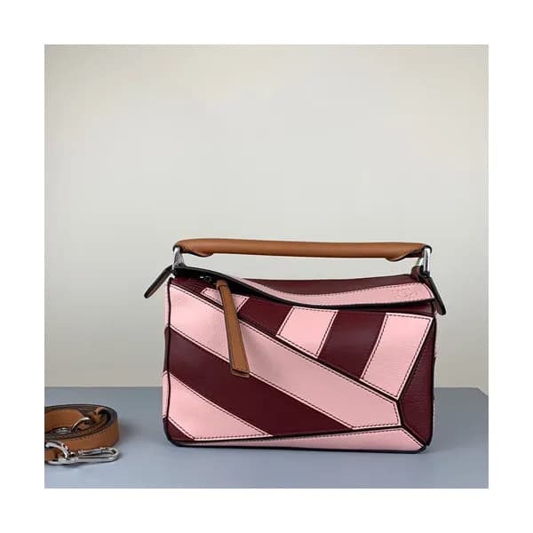 Loewe 2019 Puzzle Small Shoulder Bag, 24CM - 로에베 2… - 1