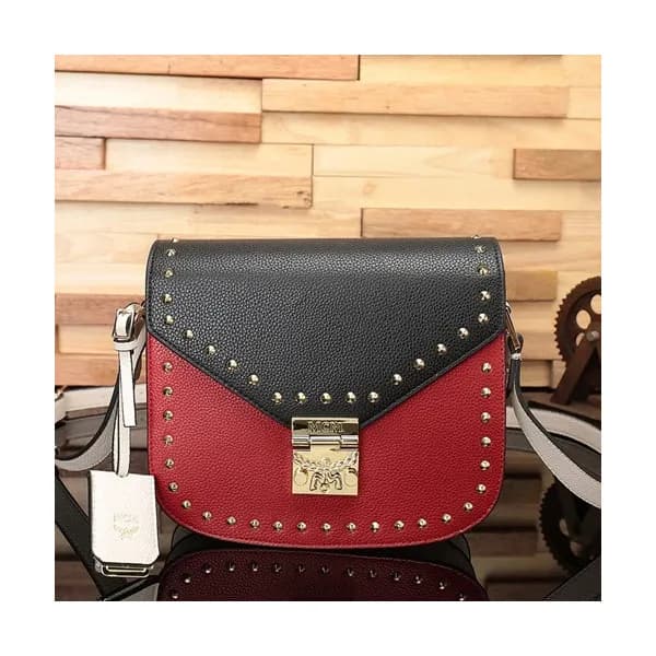 MCM 2019 Leather Shoulder Bag,21cm - 엠씨엠 2019 여성용 … - 1
