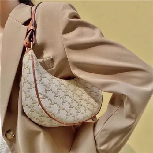 [셀린느]Celine 2021 Ava Hobo Bag,24.5cm - 셀린느 2021 아바… - 1