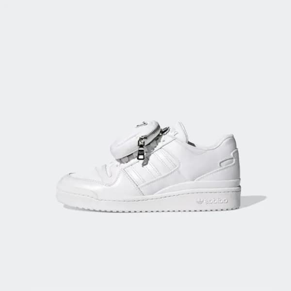 프라다 남/녀 화이트 스니커즈 - Prada Unisex White Sneakers - s… - 1