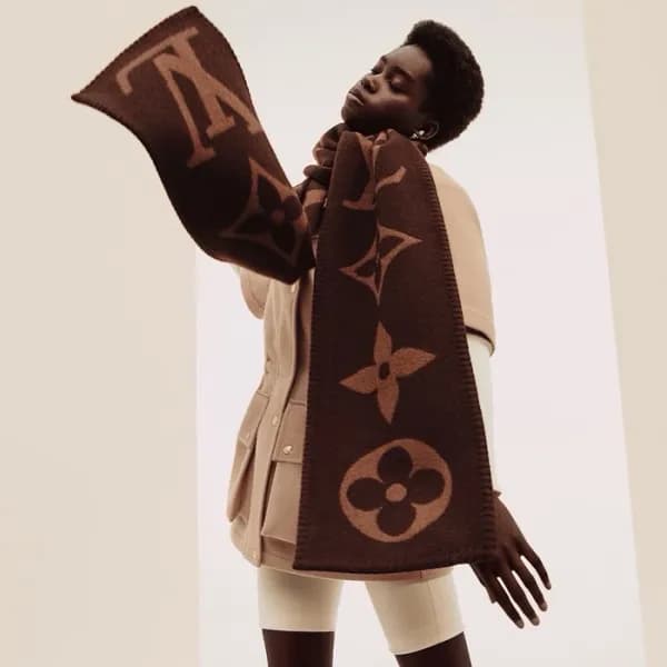 루이비통 여성 모던 머플러 - Louis vuitton Womens Modern Muffl… - 1