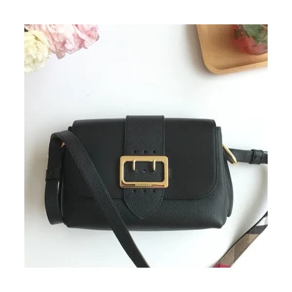 Burberry 2019 Buckle Shoulder Bag, 23cm - 버버리 2019… - 1
