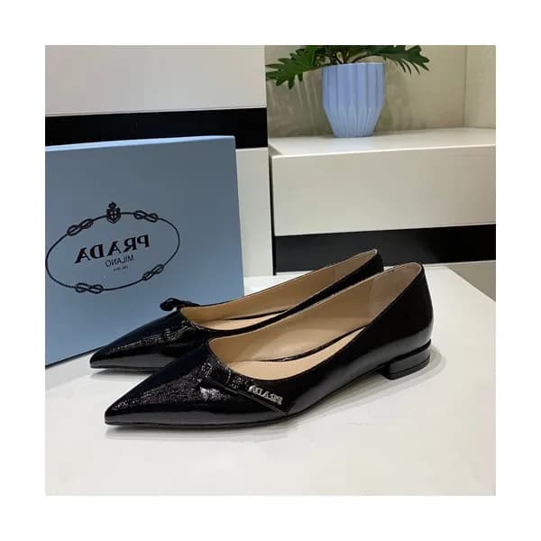 Prada 2019 Ladies Leather Flat Shoes - 프라다 2019 여성… - 1