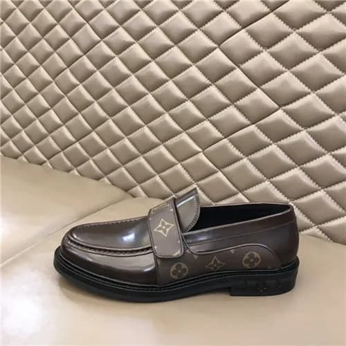 Louis Vuitton 2021 Men's Leather Loafer - 루이비통… - 1