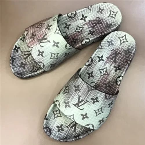 Louis Vuitton 2021 Men's Leather Slipper - 루이비… - 1