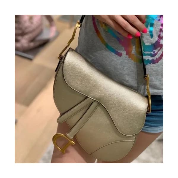 디올 여성 클래식 새들백 Size(19.5cm/25.5cm) 골드 - Dior Wom… - 1