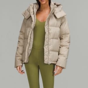 룰루레몬 여성 구스다운 베이지 패딩 - Lululemon Womens Beige Paddi…