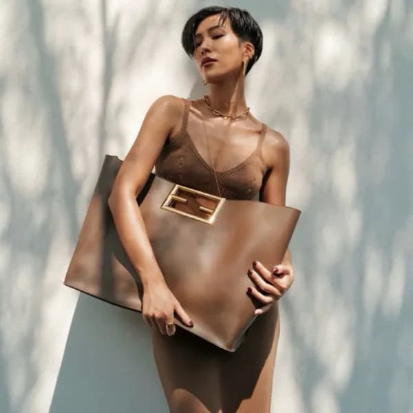 펜디 여성 브라운 웨이 토트백 - Fendi Womens Way Bag - feb217x - 1
