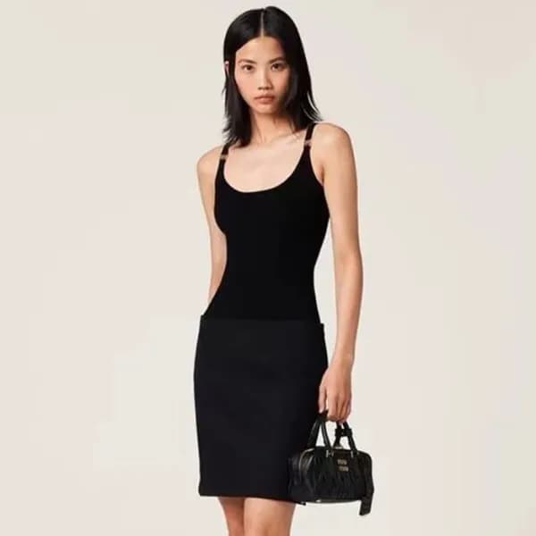 미우미우 여성 블랙 나시 - Miumiu Ladys Black Sleeveless Tshi… - 1