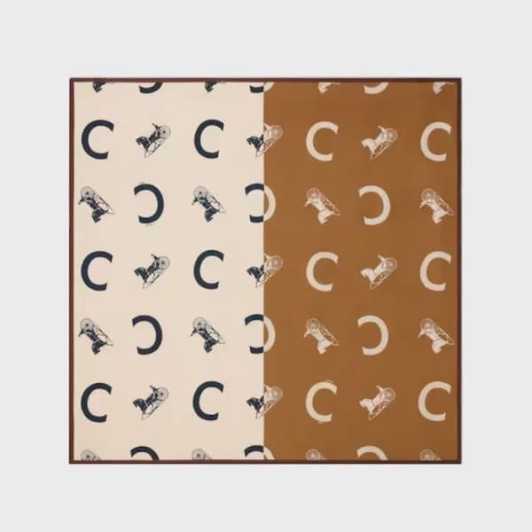 셀린느 여성 트리오페 스퀘어 스카프 - Celine Womens Triomphe Scarf… - 1