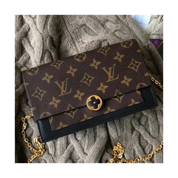 Louis Vuitton 2019 Flore Magnolia Chain Shoulder B… - 1