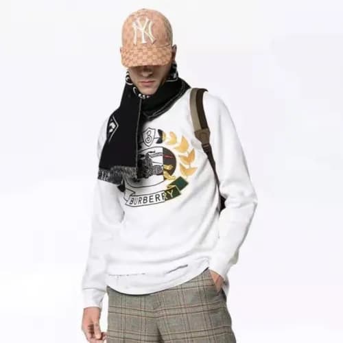 Burberry 2019 Mm/Wm Logo Wolf Cotton Hood Tee - 버버… - 1
